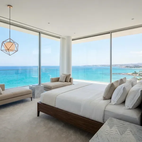 חדר שינה ראשי בפנטהאוז אלגנטי